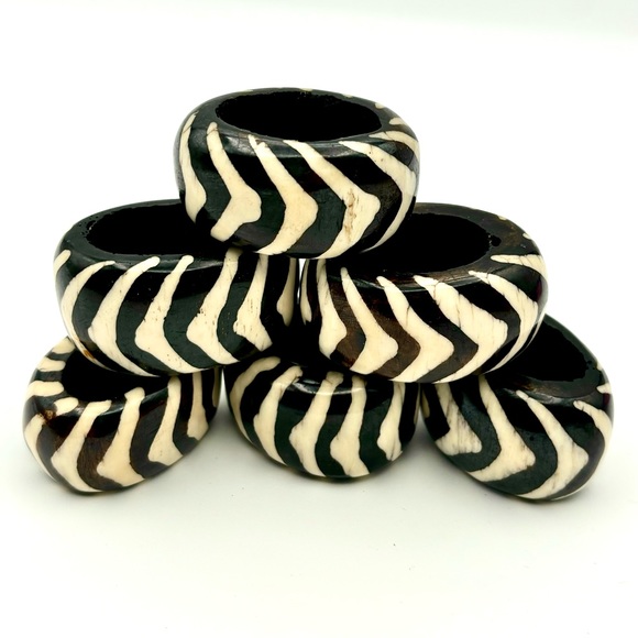 Zebra Pattern Painted Napkin Rings -Set of 6 - Picture 1 of 5